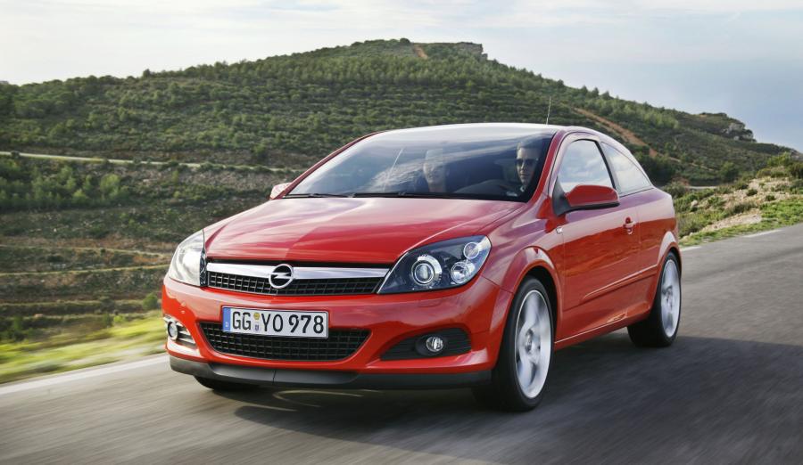  Opel Astra GTC 2005 года  (фото 163 из 212)